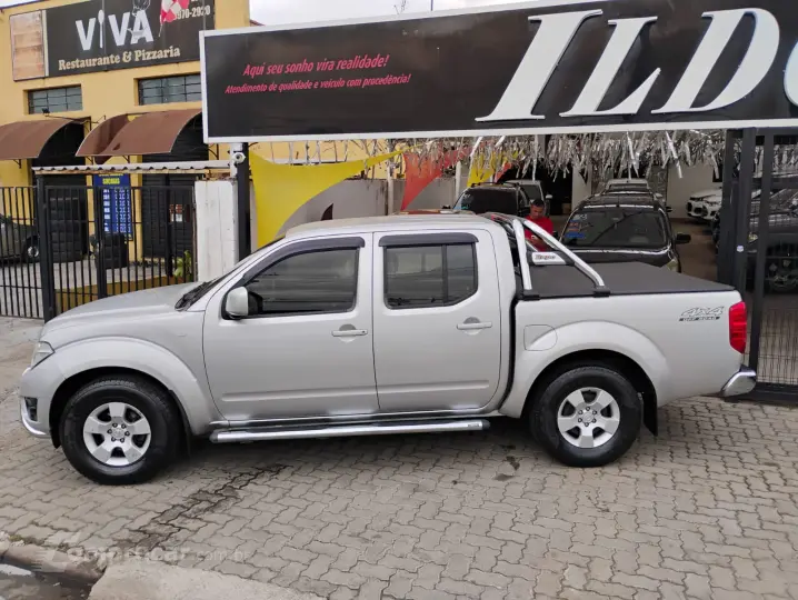 FRONTIER 2.5 LE 4X4 CD Turbo EL