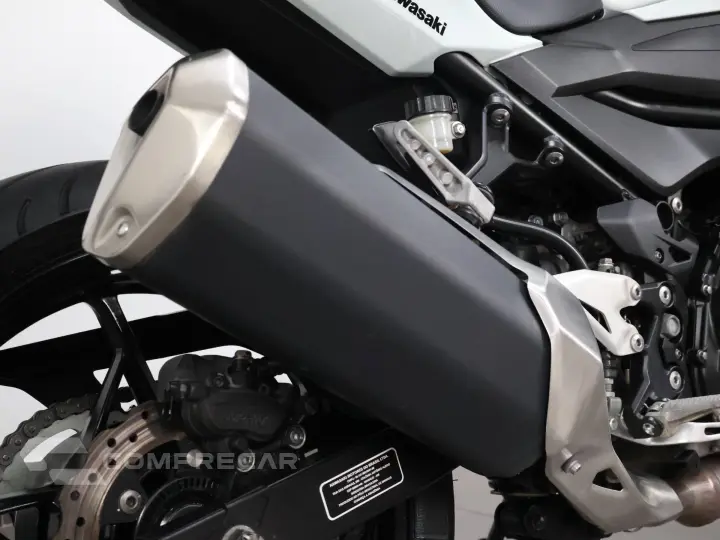 KAWASAKI Z400 ABS