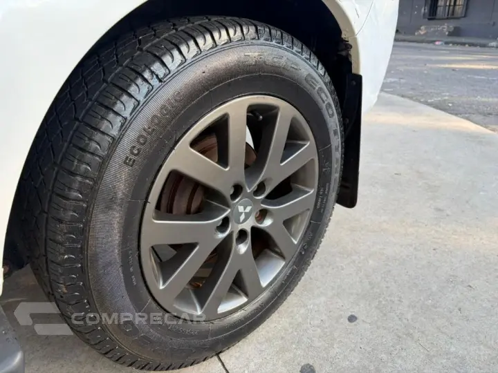 Pajero TR4 2.0 Flex 16V 4X2 Aut.