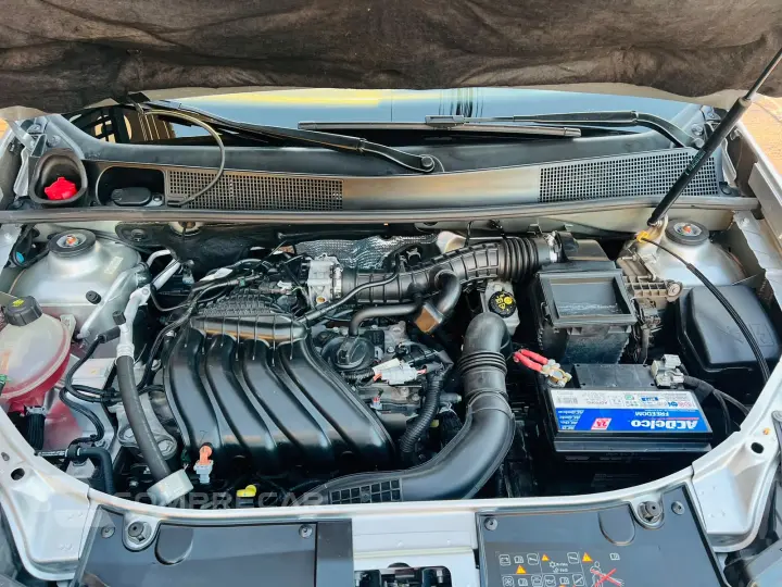 SANDERO 1.6 Expression 8V Hi-torque