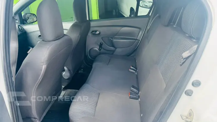 LOGAN 1.0 12V SCE Life