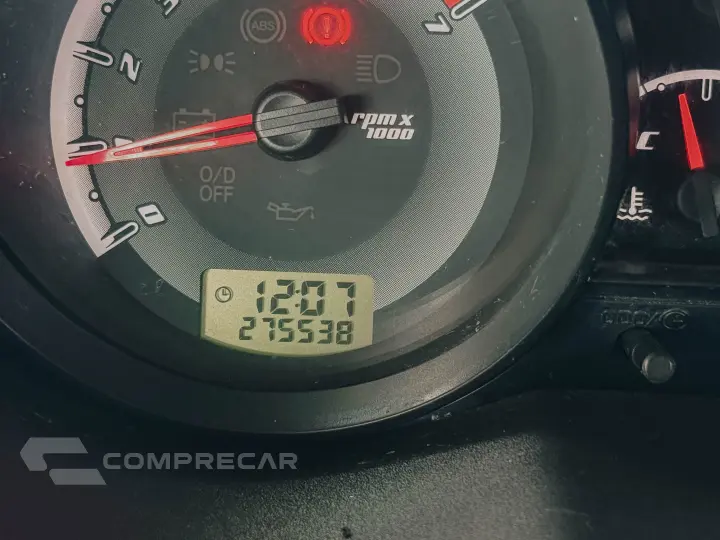 FIESTA 1.6 MPI Class Hatch 8V