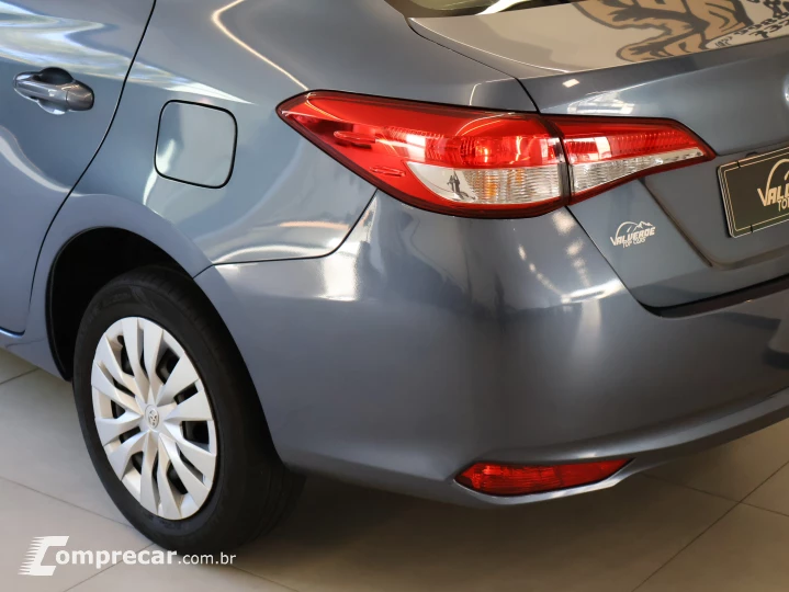YARIS 1.5 16V Sedan XL Live