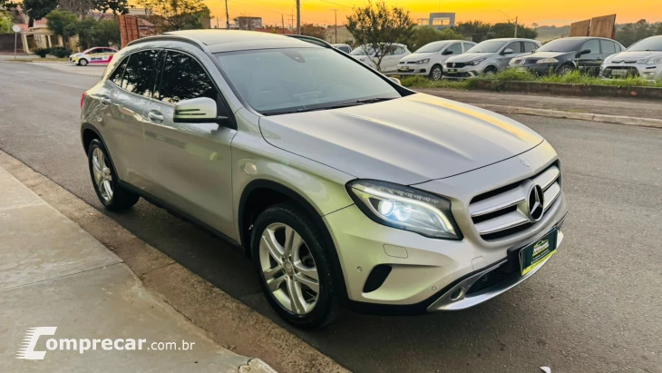 GLA 200 1.6 CGI Enduro 16V Turbo