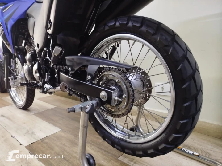 XTZ 250 Lander 250 cc