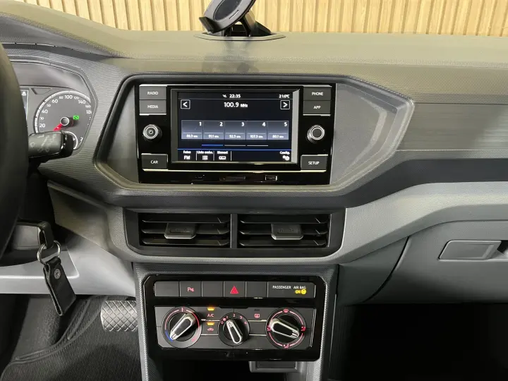 T-CROSS 1.0 200 TSI TOTAL FLEX AUTOMÁTICO