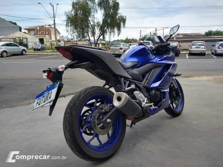 Yamaha YZF R3 320 CC 2021 28.900 00 1805223