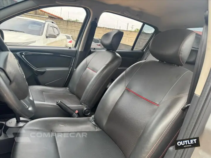 SANDERO 1.6 STEPWAY 16V FLEX 4P AUTOMÁTICO