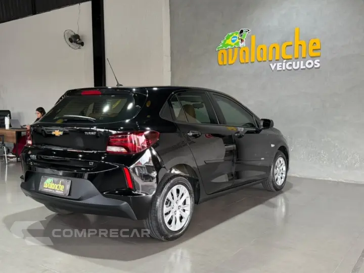 ONIX 1.0 TURBO FLEX LT AUTOMÁTICO