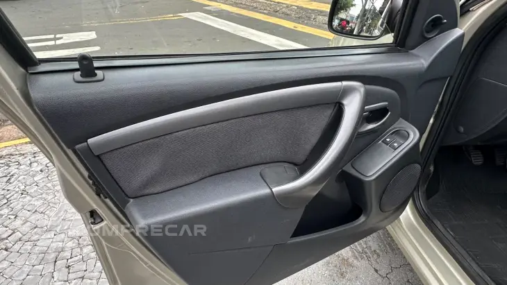 SANDERO 1.0 Expression 16V