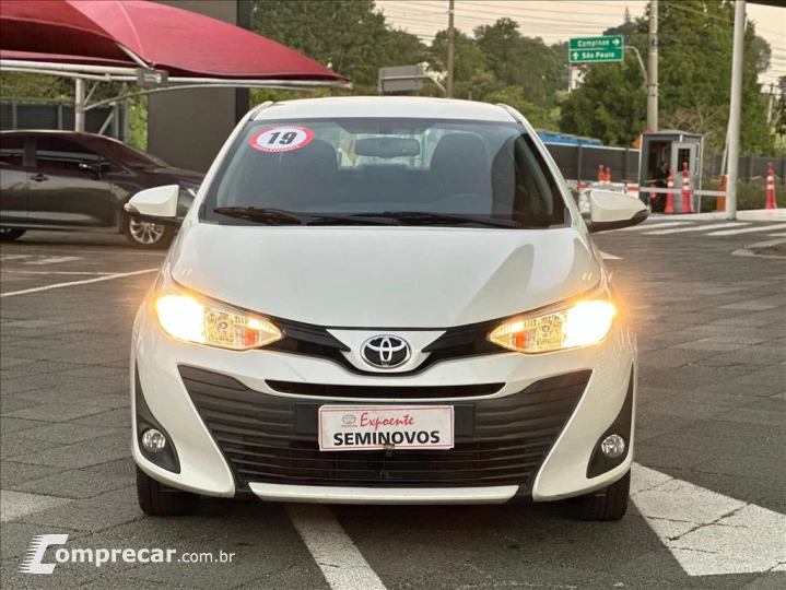 YARIS 1.5 16V FLEX SEDAN XL PLUS TECH MULTIDRIVE