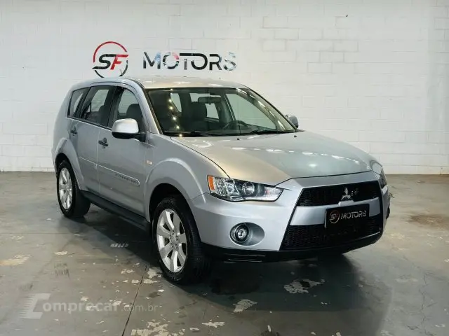 OUTLANDER - 2.4 4X4 16V 4P AUTOMÁTICO