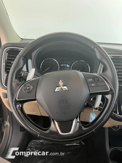 OUTLANDER 3.0 GT 4X4 V6 24V