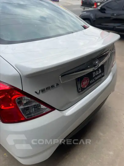 VERSA 1.6 16V Unique