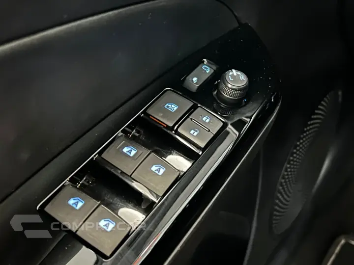 YARIS 1.5 16V FLEX SEDAN XLS CONNECT MULTIDRIVE