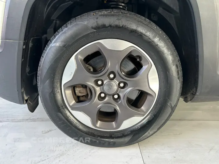 Renegade Sport 1.8 4x2 Flex 16V Aut.