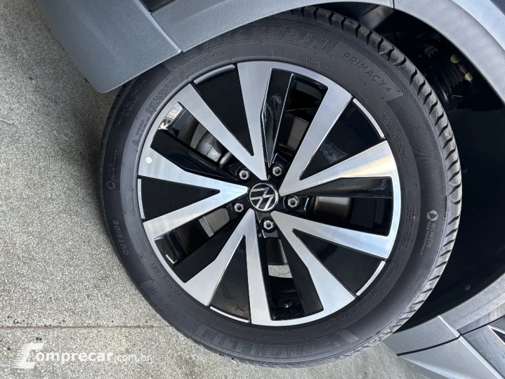 TAOS 1.4 250 TSI TOTAL FLEX HIGHLINE AUTOMÁTICO