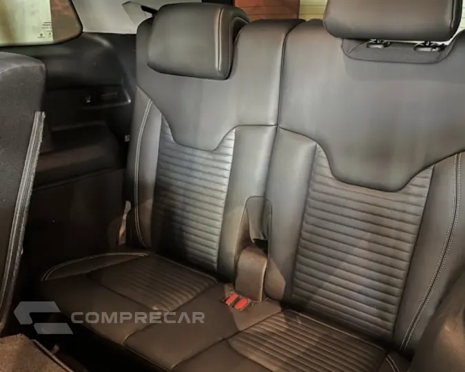 Commander 1.3 16V 4P FLEX T270 LONGITUDE TURBO AUTOMÁTICO AT