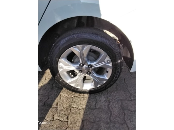 ONIX 1.0 TURBO FLEX LTZ AUTOMÁTICO