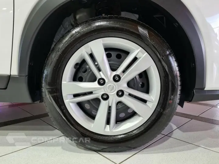 KICKS PLAY SENSE 1.6 16V FLEX AUT.