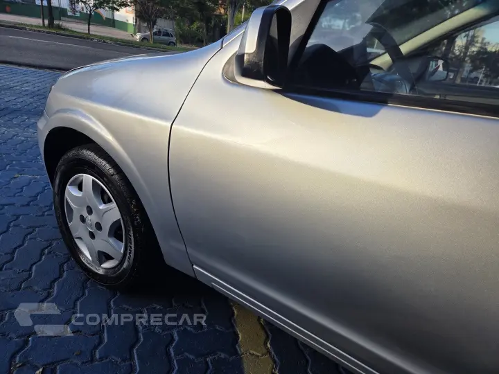 CELTA 1.0 MPFI LT 8V FLEX 4P MANUAL