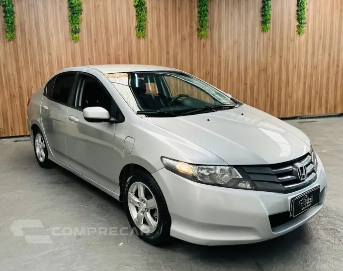 CITY 1.5 LX 16V