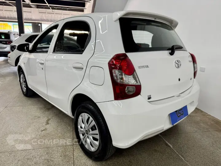 Etios Hatch 1.3 16V 4P FLEX X