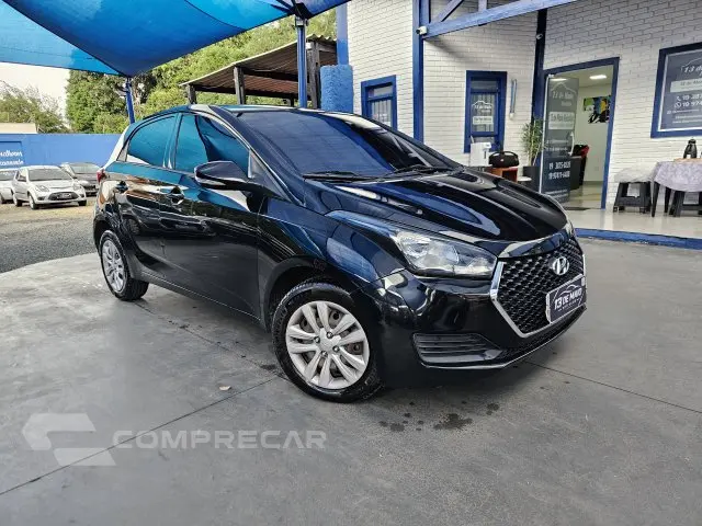 HB20 - 1.6 COMFORT PLUS 16V 4P MANUAL
