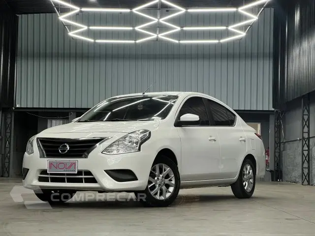 VERSA - 1.6 16V START SV 4P XTRONIC