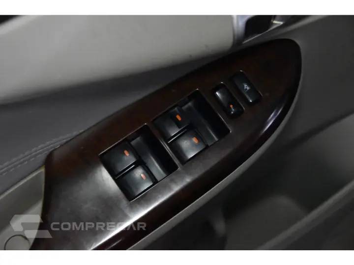 COROLLA 2.0 ALTIS 16V FLEX 4P AUTOMÁTICO