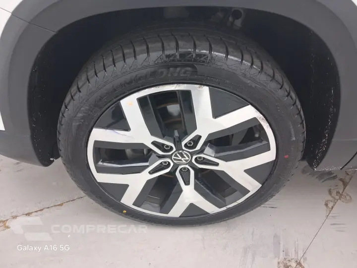 TAOS 1.4 250 TSI TOTAL FLEX HIGHLINE AUTOMÁTICO