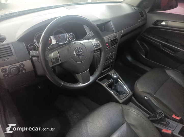 VECTRA 2.0 MPFI Gt-x Hatch 8V