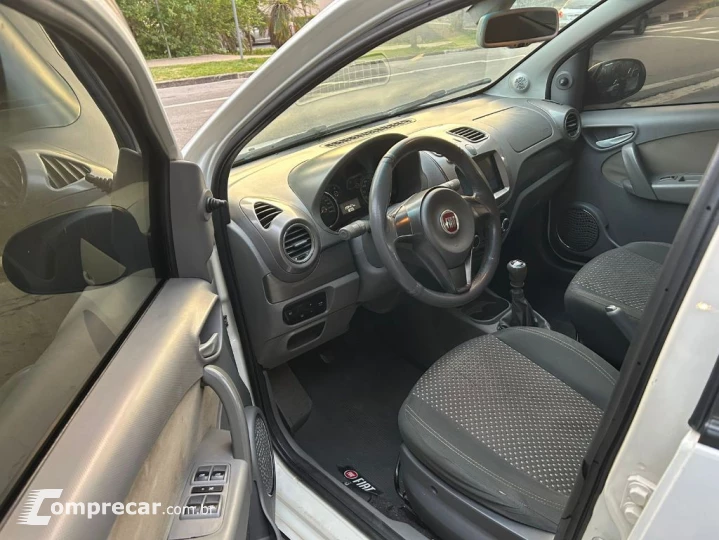Grand Siena ESSENCE 1.6 Flex 16V