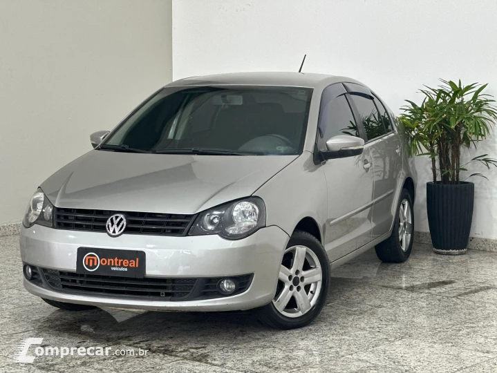 POLO SEDAN 1.6 MI 8V