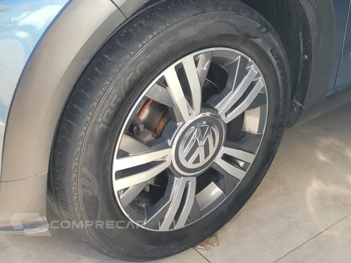 up! cross 1.0 TSI Total Flex 12V 5p