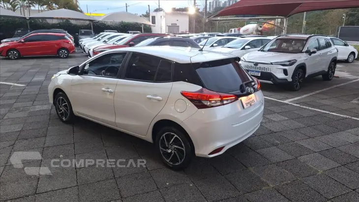 YARIS 1.5 16V FLEX XLS CONNECT MULTIDRIVE