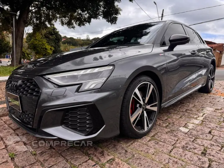 A3 Sportb. Perf. Black 2.0 S-tron.(Híb.)