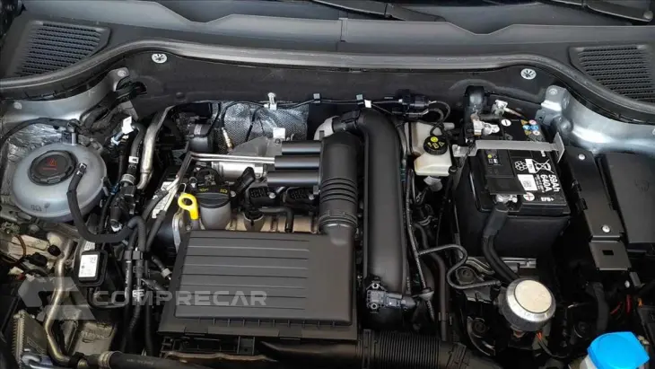 TAOS 1.4 250 TSI TOTAL FLEX HIGHLINE AUTOMÁTICO