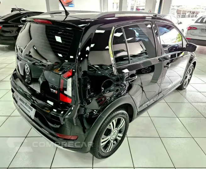 up! cross 1.0 TSI Total Flex 12V 5p