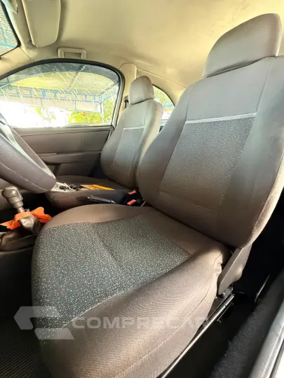 CELTA 1.0 MPFI LS 8V