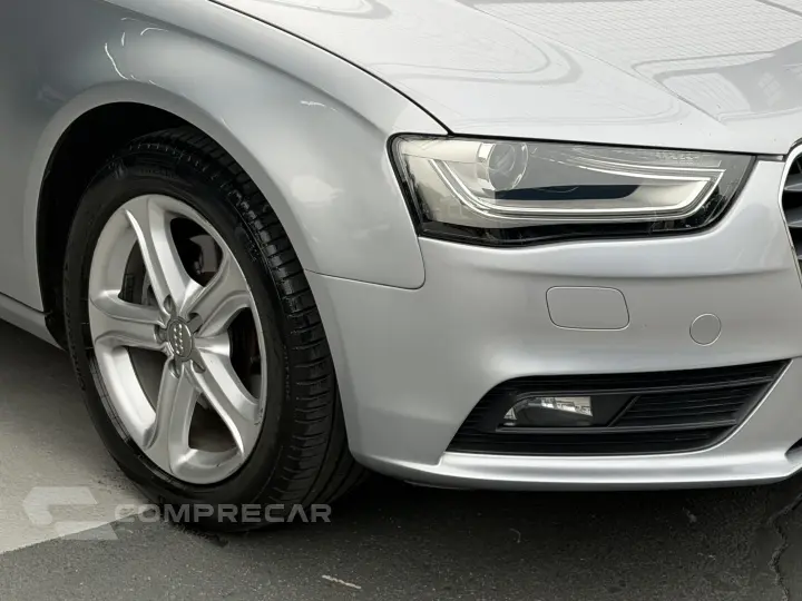 A4 1.8 TFSI AMBIENTE GASOLINA 4P MULTITRONIC