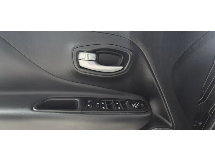 RENEGADE 1.3 T270 Turbo Longitude