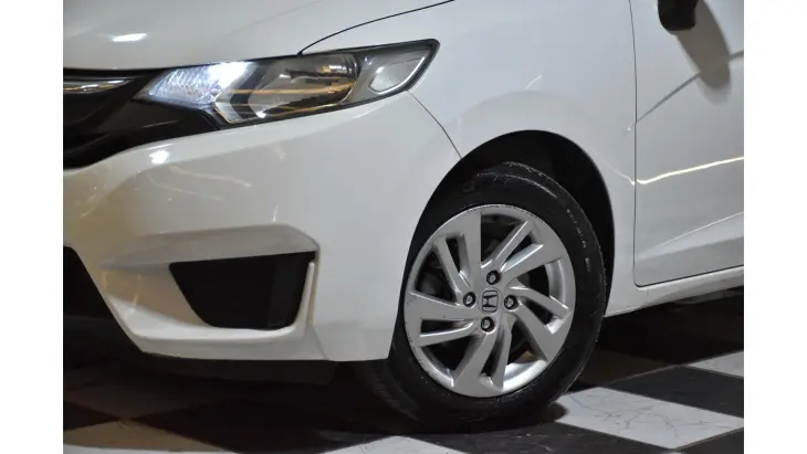 FIT - 1.5 DX 16V 4P MANUAL