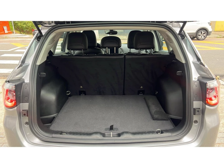 COMPASS 2.0 16V FLEX LONGITUDE AUTOMÁTICO