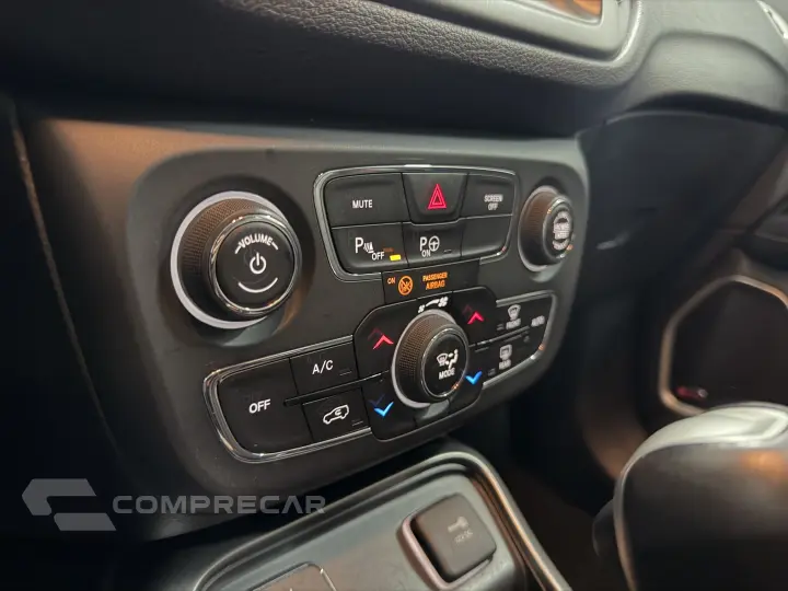 COMPASS 2.0 16V FLEX LONGITUDE AUTOMÁTICO