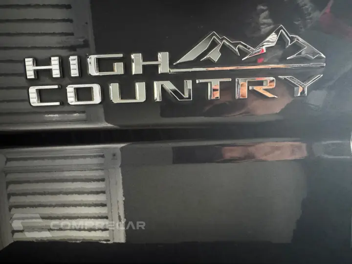 SILVERADO 5.3 V8 GASOLINA 1500 HIGH COUNTRY 4X4 AUTOMÁTICO