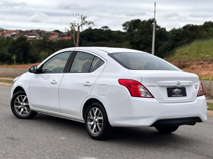 Versa 1.6 16V SV (Flex)