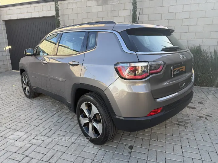 COMPASS 2.0 16V FLEX LONGITUDE AUTOMÁTICO