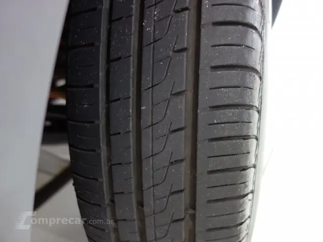 STRADA - 1.4 MPI HARD WORKING CE 8V 2P MANUAL