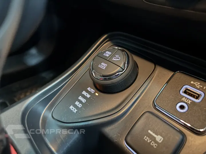 COMPASS 2.0 16V DIESEL TRAILHAWK 4X4 AUTOMÁTICO